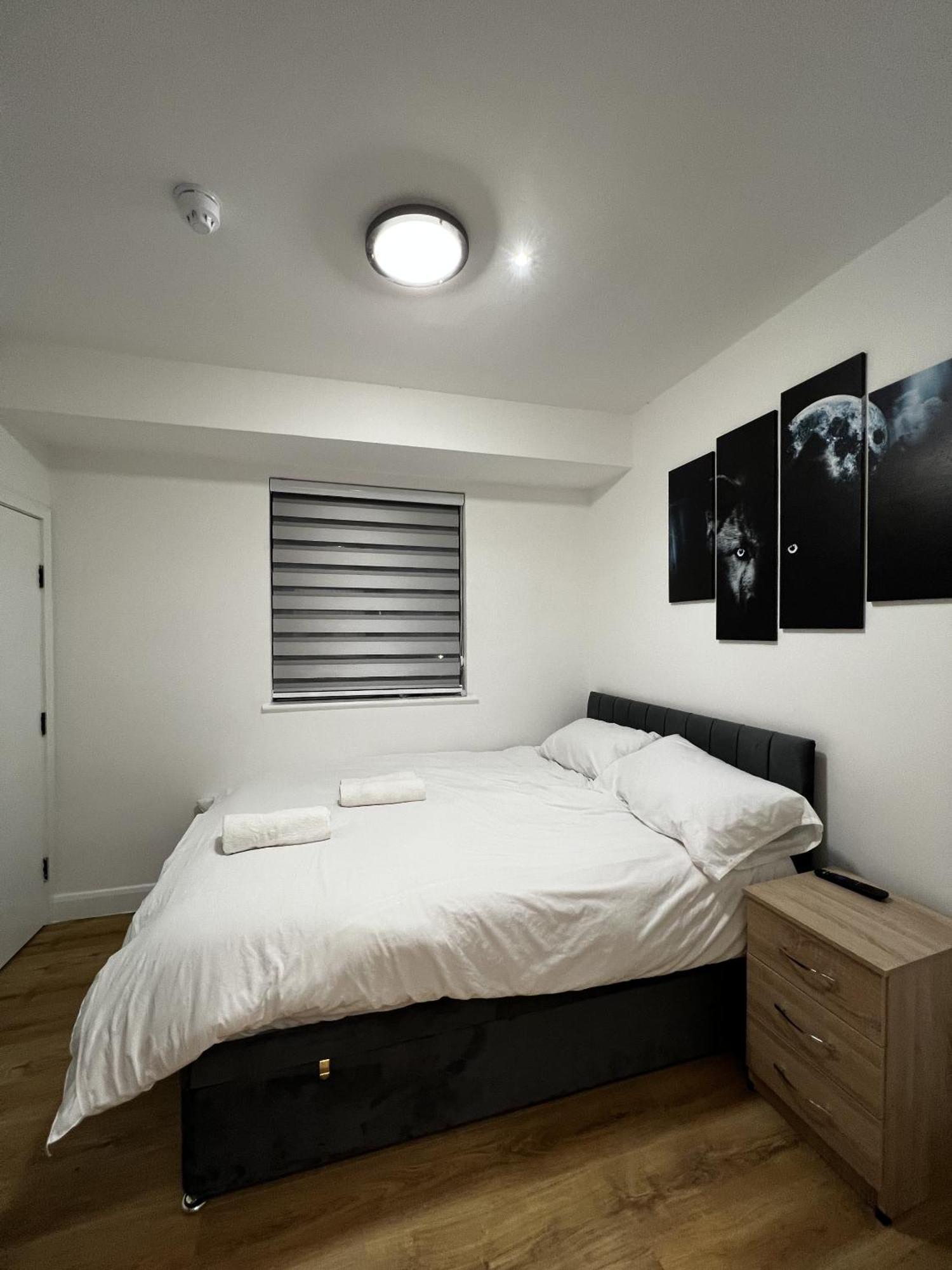 The Barrington Hotel New Barnet エクステリア 写真